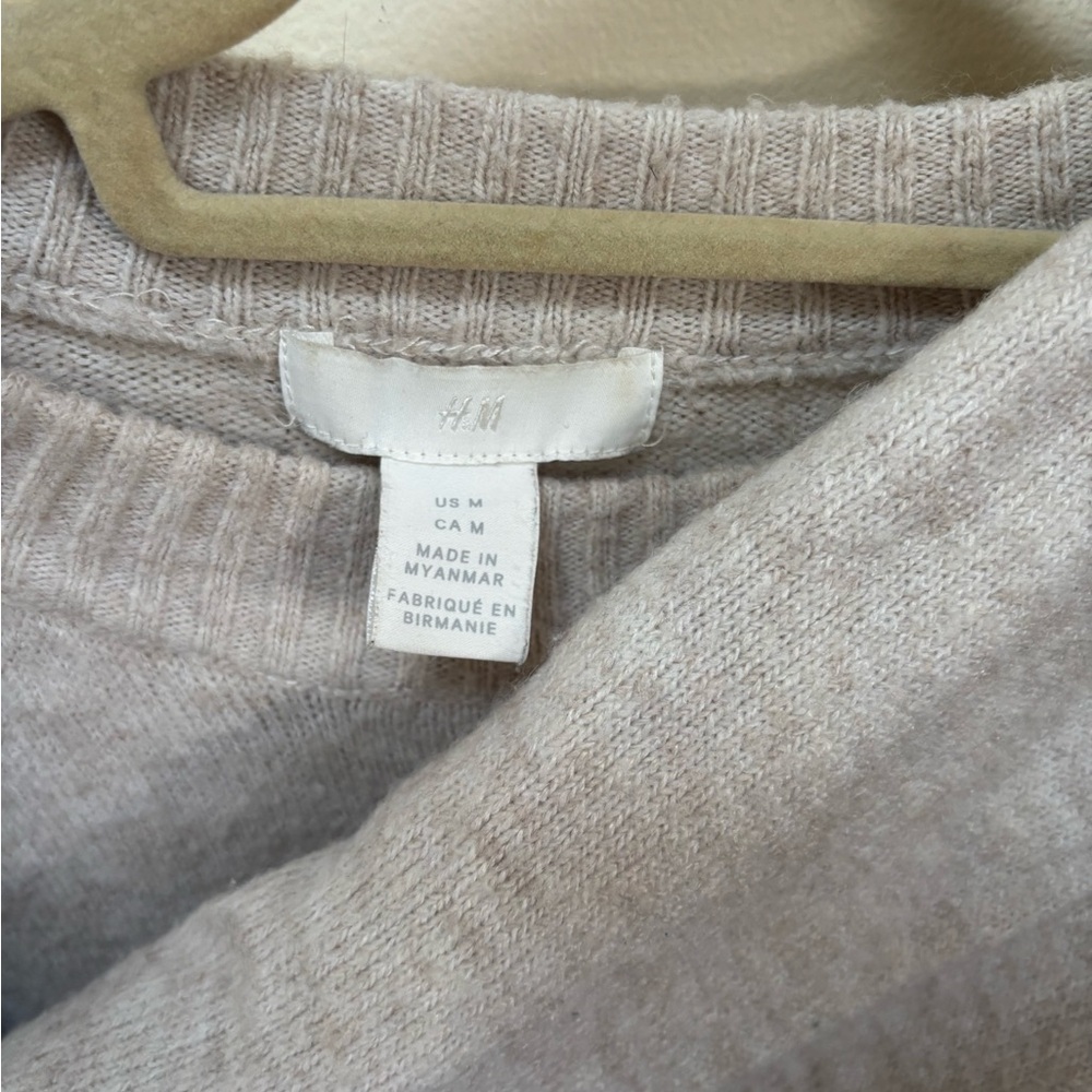 H&M Beige Knit Sweater